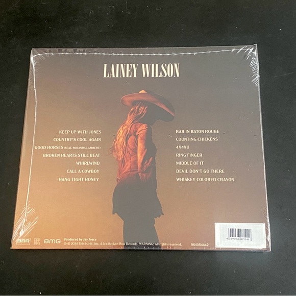Lainey Wilson Whirlwind autographed insert cd factory sealed - Picture 2 of 2
